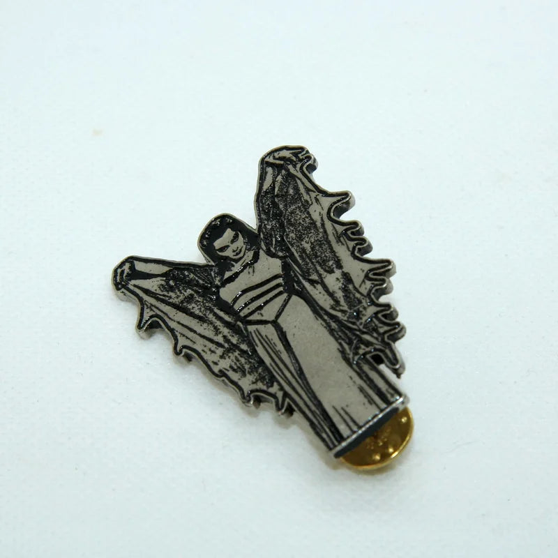 PIN LILLY MUNSTER
